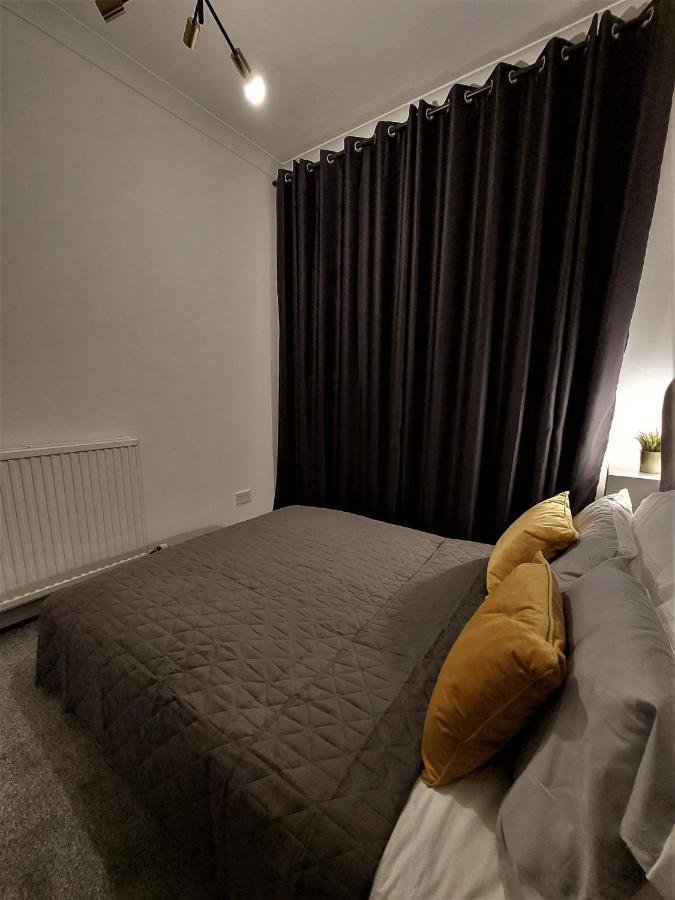 Апартаменти Modern & Bright, G/F, 1Br Apt. Real Hidden Gem Гамільтон Екстер'єр фото